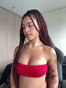 crystal dlun online show from 03/07/26, 03:42