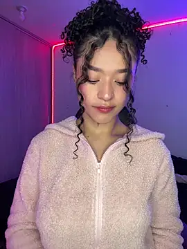 crystal dlun online show from 03/21/26, 03:59