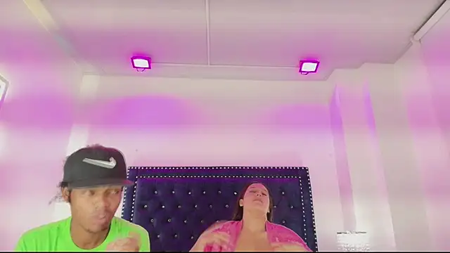 Cristal and luke online show from 04/11/26, 07:45