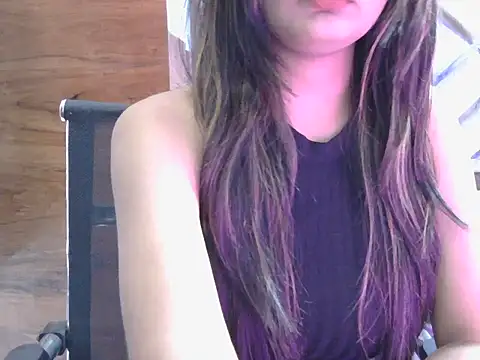 Snapshot of sweet_riyaaa chatting on 07/06/26, 02:19 sweet riyaaa online show from 07/06/26, 02:19