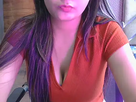 Snapshot of sweet_riyaaa chatting on 07/13/26, 04:26 sweet riyaaa online show from 07/13/26, 04:26