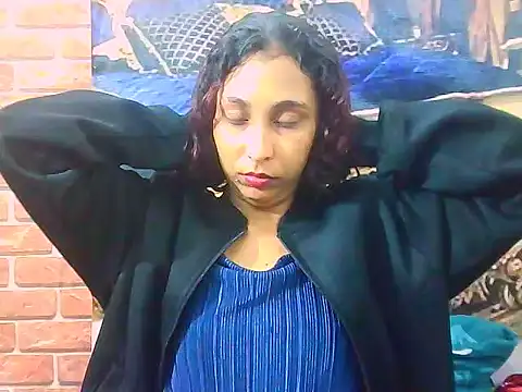 Snapshot of IndianSexyButt chatting on 07/17/26, 05:14 IndianSexyButt online show from 07/17/26, 05:14