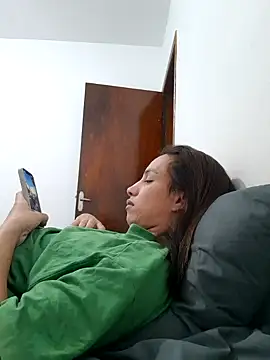 ofjuliaa online show from 06/30/26, 06:36