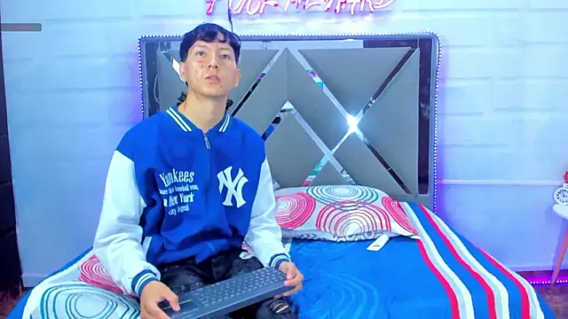 BunnyLove  online show from 03/02/26, 12:13