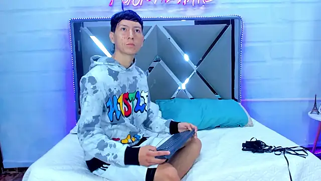 BunnyLove  online show from 03/23/26, 12:03