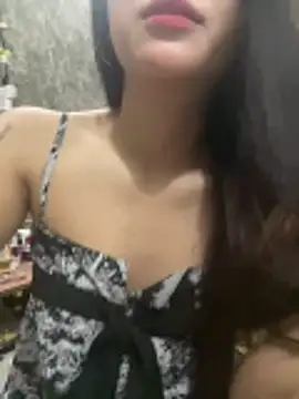 Snapshot of Jasmine-122 chatting on 02/06/26, 08:51 Jasmine-122 online show from 02/06/26, 08:51