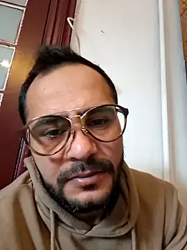 julian-112 online show from 01/17/26, 01:38