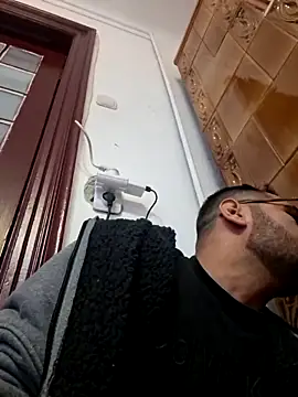 julian-112 online show from 02/01/26, 02:15