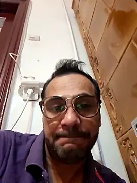 julian-112 online show from 02/19/26, 06:26