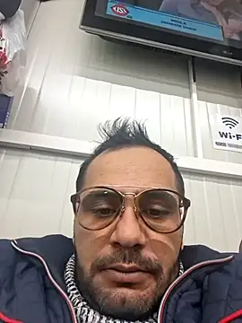 julian-112 online show from 02/20/26, 02:17