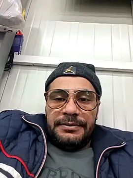 julian-112 online show from 02/27/26, 09:42