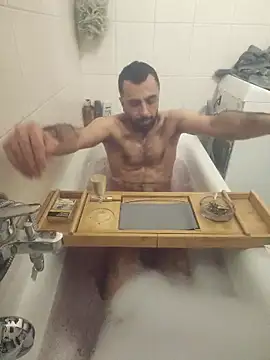 Moh 197 online show from 02/07/26, 05:27