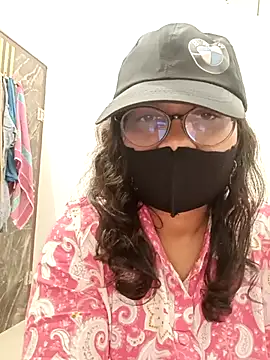 Snapshot of piryasharma005 chatting on 02/05/26, 06:34 piryasharma005 online show from 02/05/26, 06:34