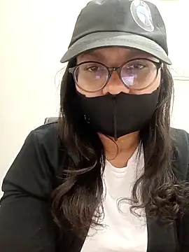 Snapshot of piryasharma005 chatting on 02/10/26, 06:23 piryasharma005 online show from 02/10/26, 06:23