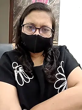 Snapshot of piryasharma005 chatting on 02/14/26, 06:37 piryasharma005 online show from 02/14/26, 06:37