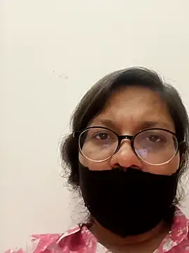 Snapshot of piryasharma005 chatting on 03/01/26, 01:57 piryasharma005 online show from 03/01/26, 01:57