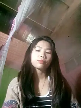 Snapshot of Yaya-827 chatting on 01/10/26, 05:20 Yaya-827 online show from 01/10/26, 05:20