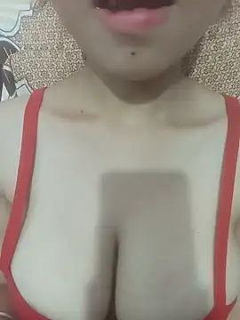 Snapshot of PinkyPrivateFun chatting on 07/14/26, 06:29 PinkyPrivateFun online show from 07/14/26, 06:29