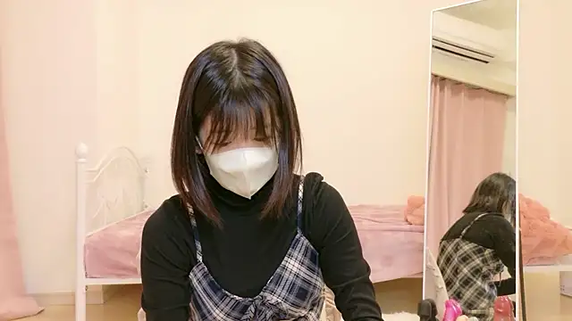 Snapshot of yuruchan_ chatting on 02/25/26, 07:29 yuruchan online show from 02/25/26, 07:29