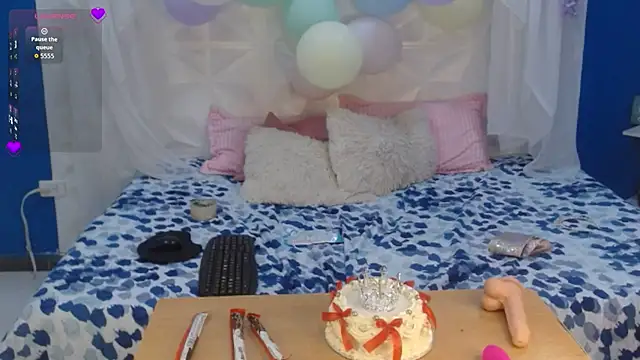 esmeralda cuisman online show from 03/01/26, 11:56