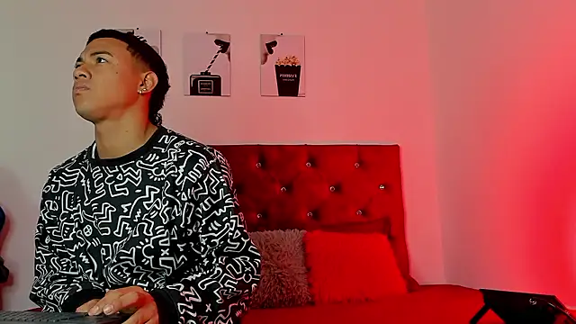 Liamsubtle01 online show from 03/25/26, 11:05