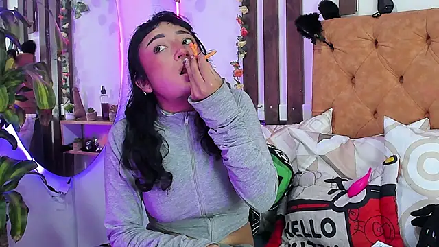 MeowMota  online show from 02/05/26, 06:01