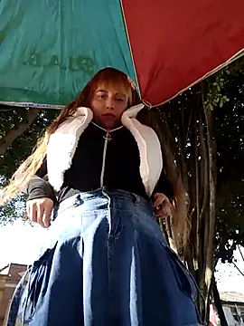 ISABELLA-01  online show from 02/14/26, 09:22