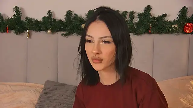 Snapshot of KatieRouge__ chatting on 01/08/26, 04:09 KatieRouge online show from 01/08/26, 04:09