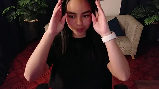 SofiaMante  online show from 02/21/26, 09:05