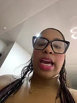 Snapshot of NataliaMillers chatting on 07/02/26, 12:21 NataliaMillers online show from 07/02/26, 12:21