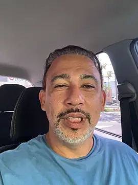 Snapshot of fabbronxer chatting on 02/22/26, 12:36 fabbronxer online show from 02/22/26, 12:36