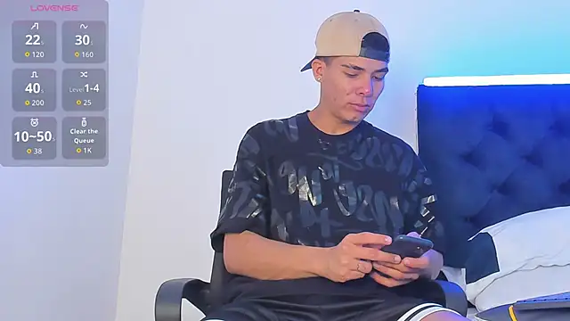 Marcus Moreno online show from 01/08/26, 01:19