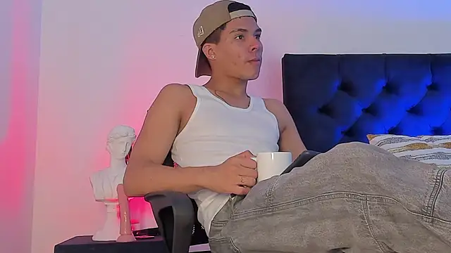 Marcus Moreno online show from 02/20/26, 12:29