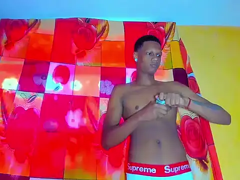 aunstin mohamme online show from 04/05/26, 08:28