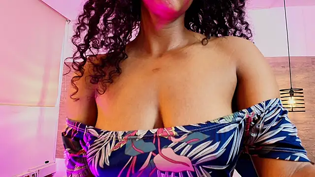 Ellie-Alves online show from 04/28/26, 04:34