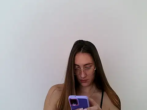 Snapshot of Noracherry chatting on 03/01/26, 03:14 Noracherry online show from 03/01/26, 03:14