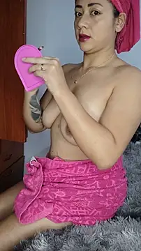 Girl kataleya10 online show from 03/05/26, 11:56