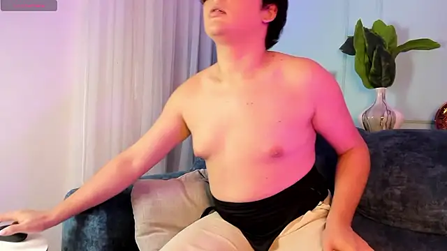 Nicki Ripperton online show from 01/08/26, 01:13