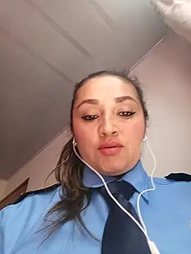 Alejandra N online show from 02/20/26, 05:57