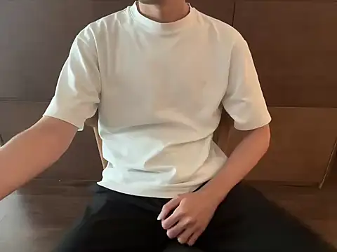 Snapshot of Dickieplay001 chatting on 02/27/26, 06:35 Dickieplay001 online show from 02/27/26, 06:35