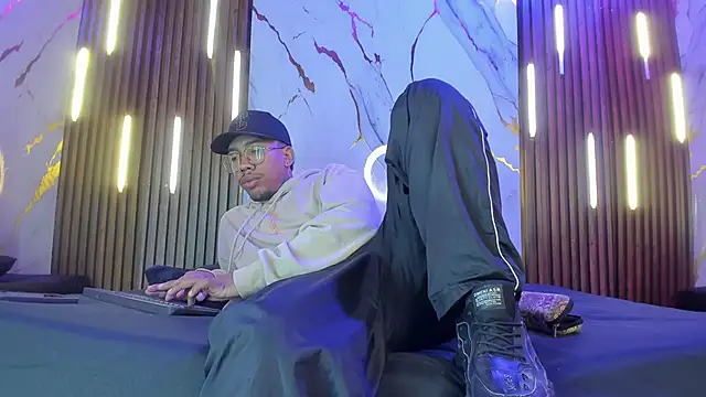 ThiagoBerry online show from 02/04/26, 10:32