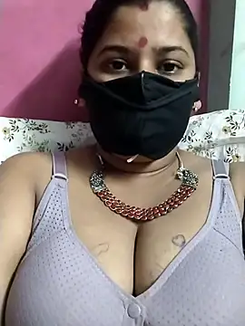 pinkisaha75 online show from 04/07/26, 01:55