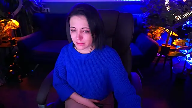 Dafni Monn online show from 01/17/25, 10:00