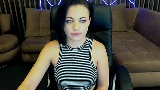 Dafni Monn online show from 09/23/25, 05:54