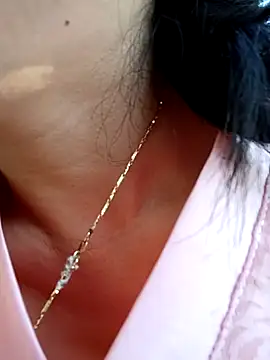 yu--yo online show from 04/11/26, 12:04