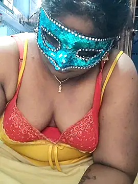 divyasree1431 online show from 01/15/26, 07:13