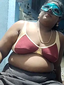 divyasree1431 online show from 02/24/26, 05:22