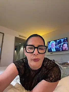 Maya-www online show from 02/20/26, 05:13