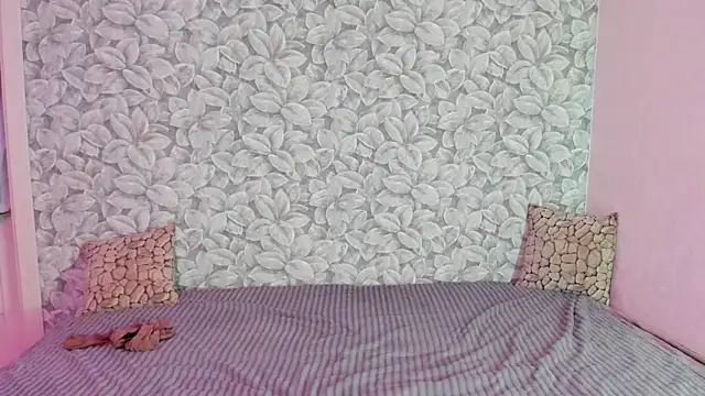 Eva Alex  online show from 05/24/26, 06:29
