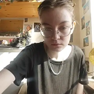 Shy Bamby online show from 03/29/26, 09:20